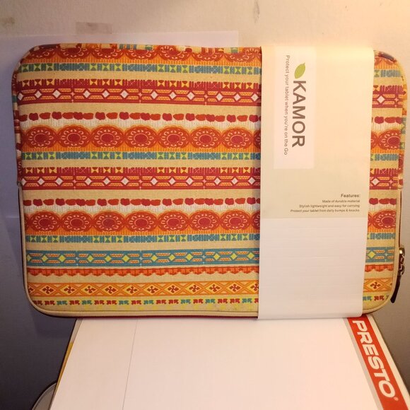 Tablet carry case and accessory case